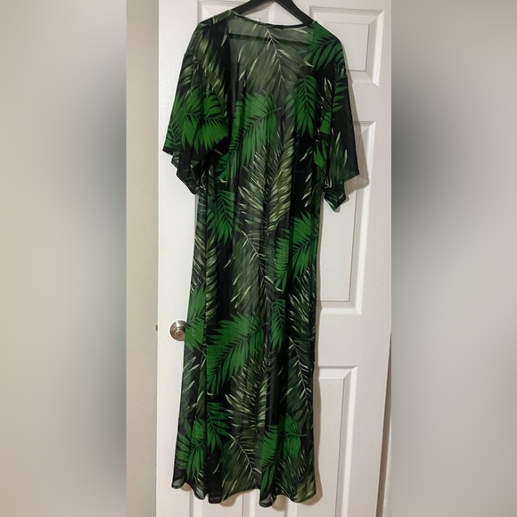 Duster - Picture 2 of 3